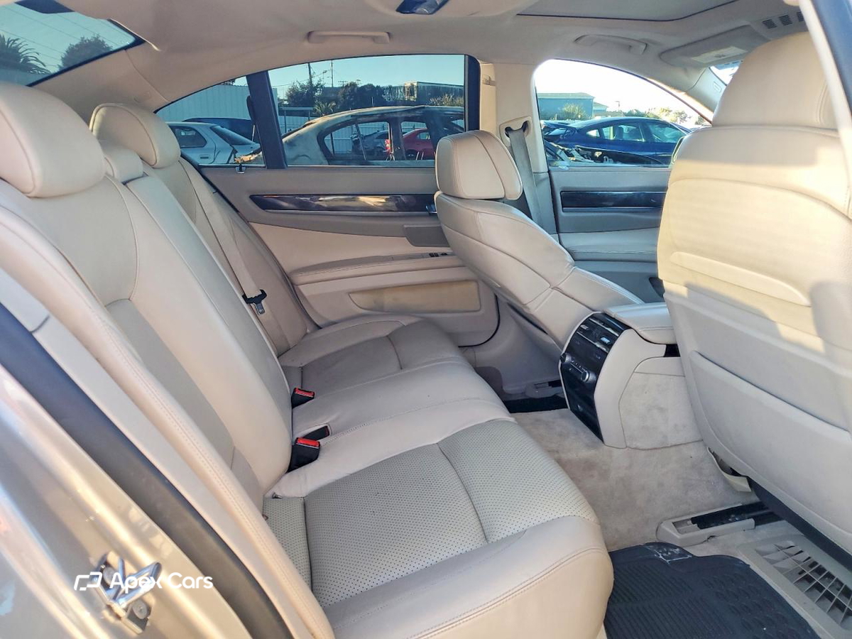 BMW Series 7 2009