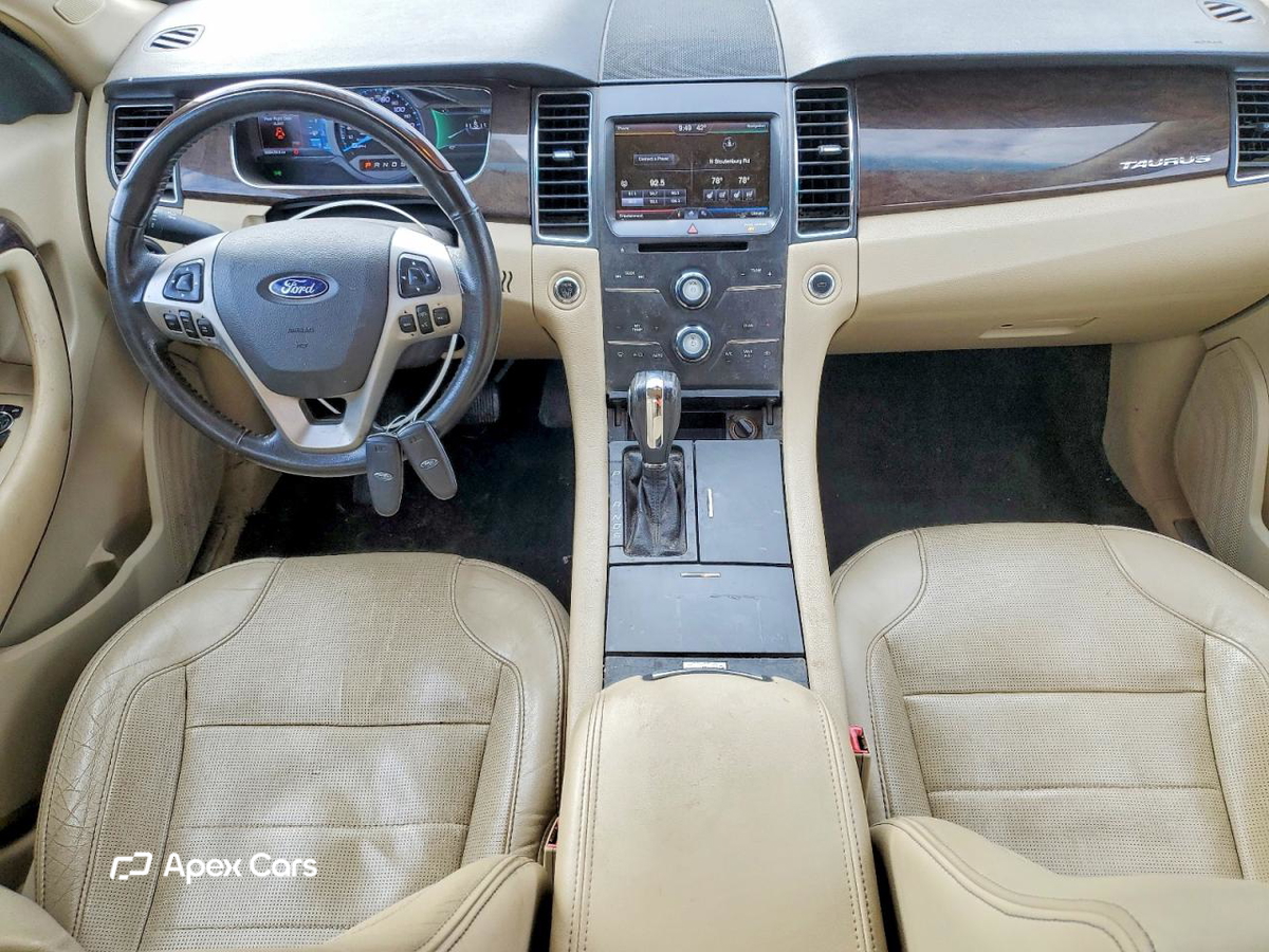 Ford Taurus 2014