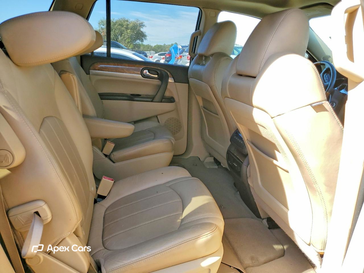 Buick Enclave 2011