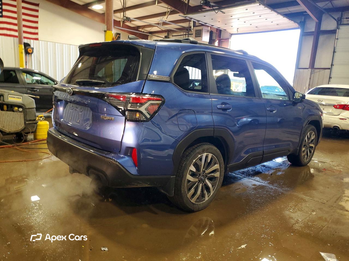 Subaru Forester 2025