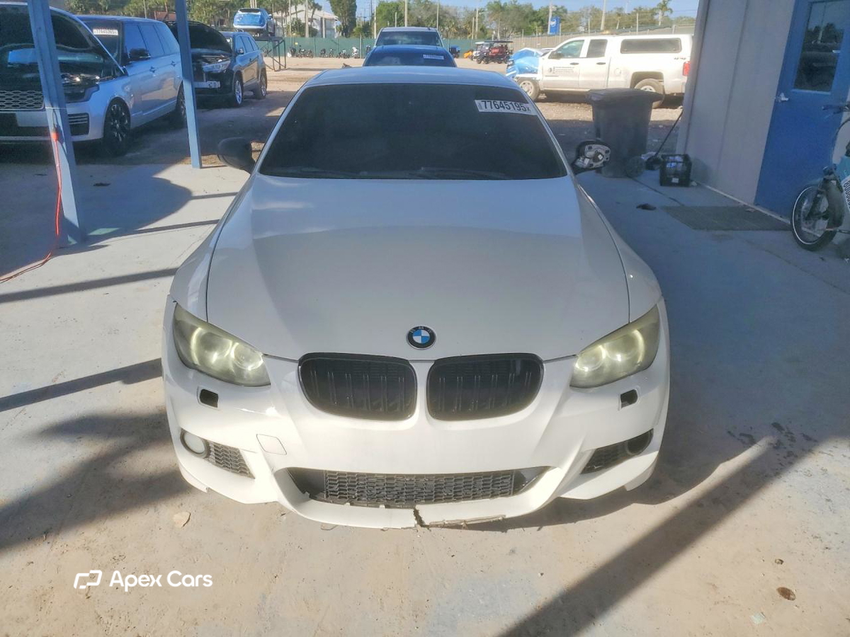 BMW Series 3 2012