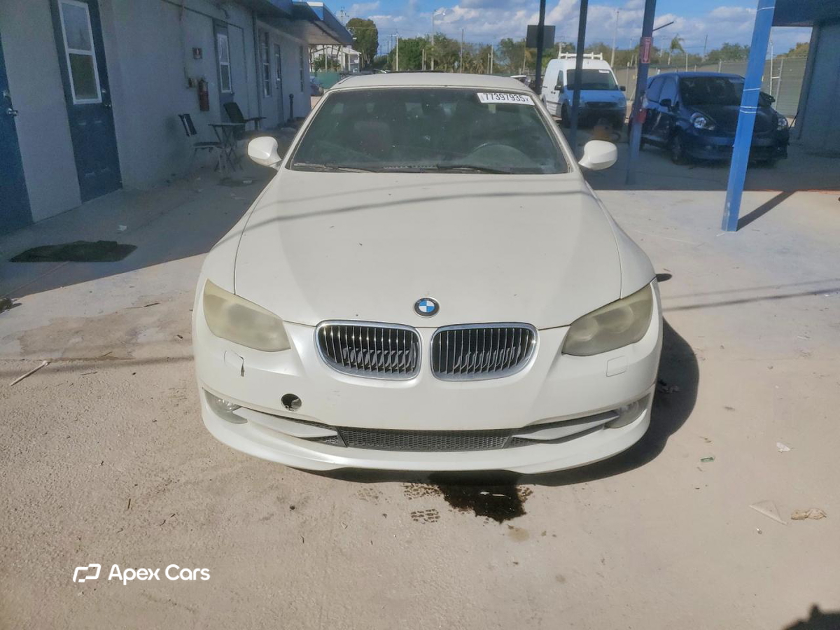 BMW Series 3 2011