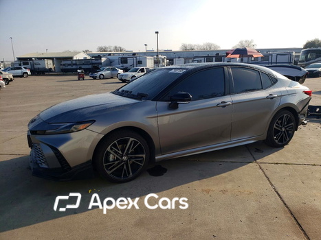 Toyota Camry 2026 - Image 1 of 14