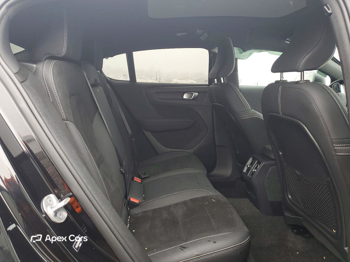 Volvo C40 2023