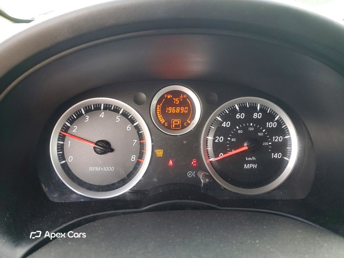 Nissan Sentra 2012