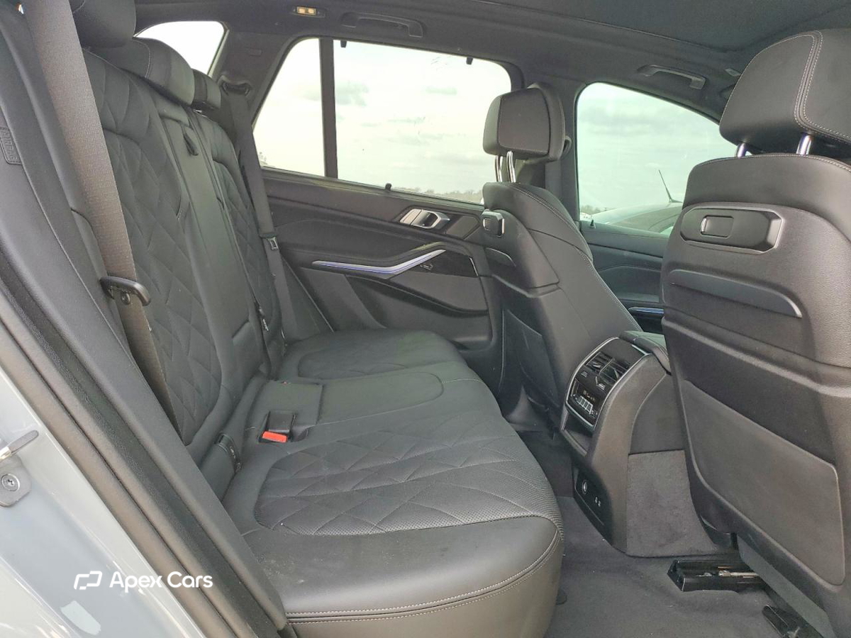 BMW X5 2024