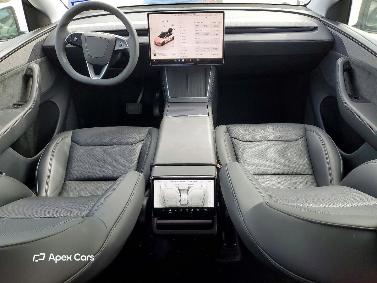 Tesla Model Y 2026