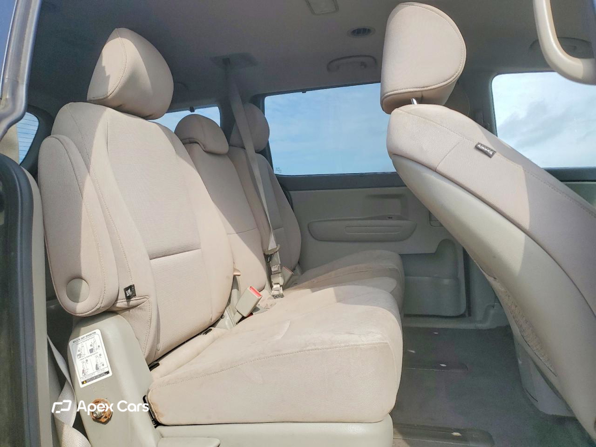 Kia Sedona 2015
