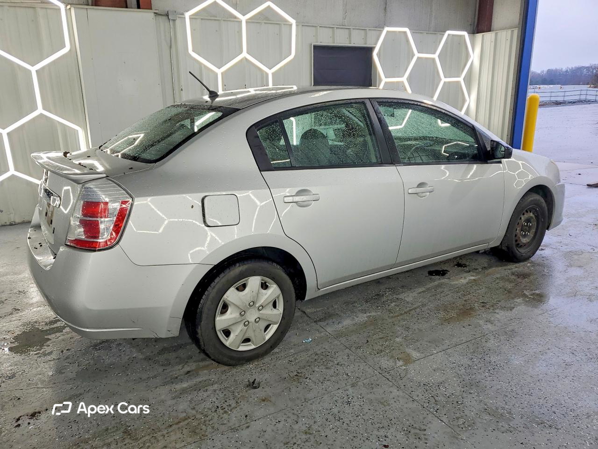 Nissan Sentra 2011