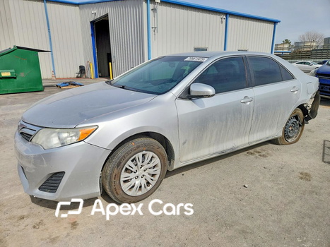 Toyota Camry 2012 - Image 1 of 13
