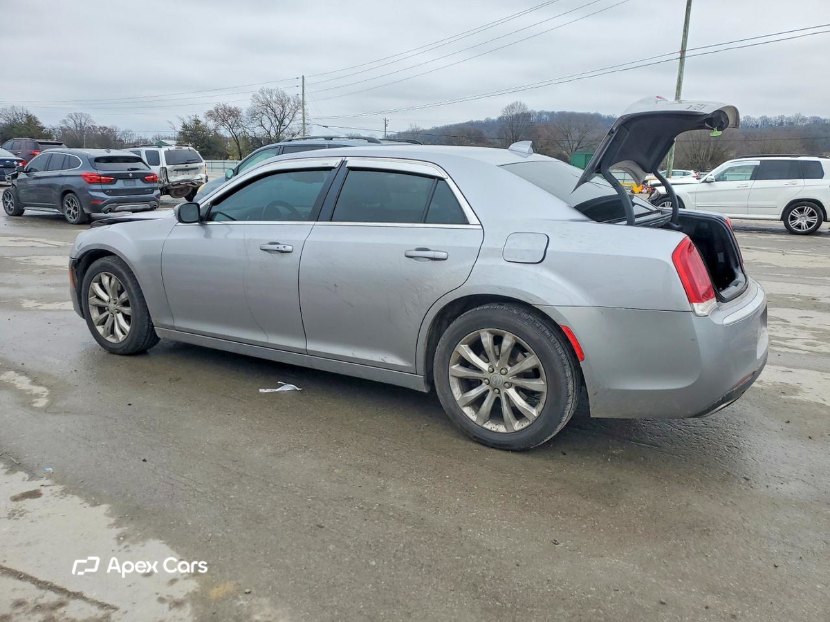 Chrysler 300 2016