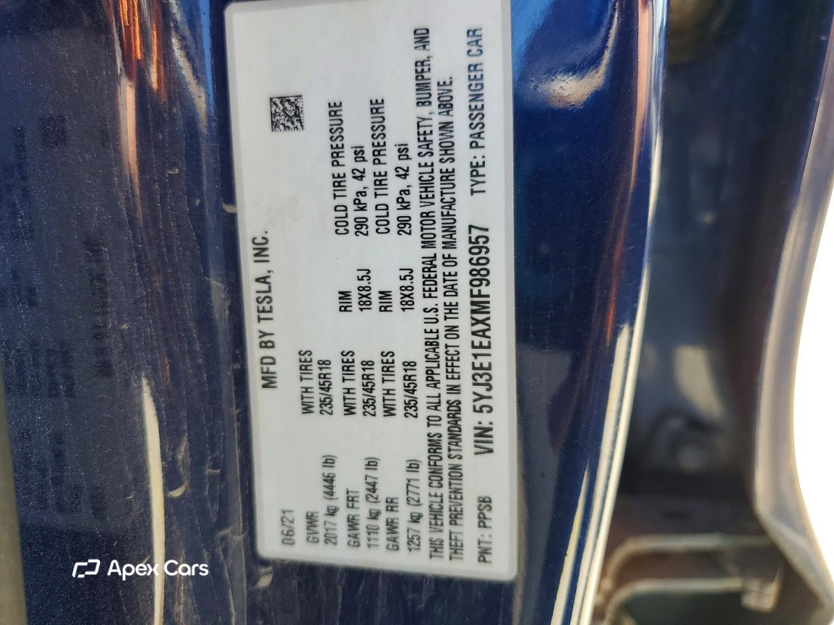Tesla Model 3 2021