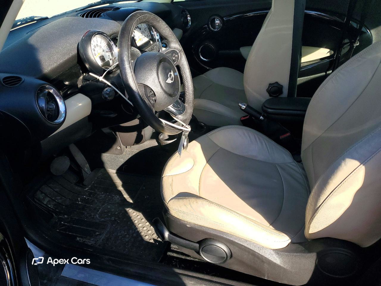 MINI Cooper 2012