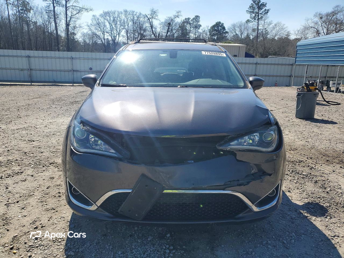 Chrysler Pacifica 2017