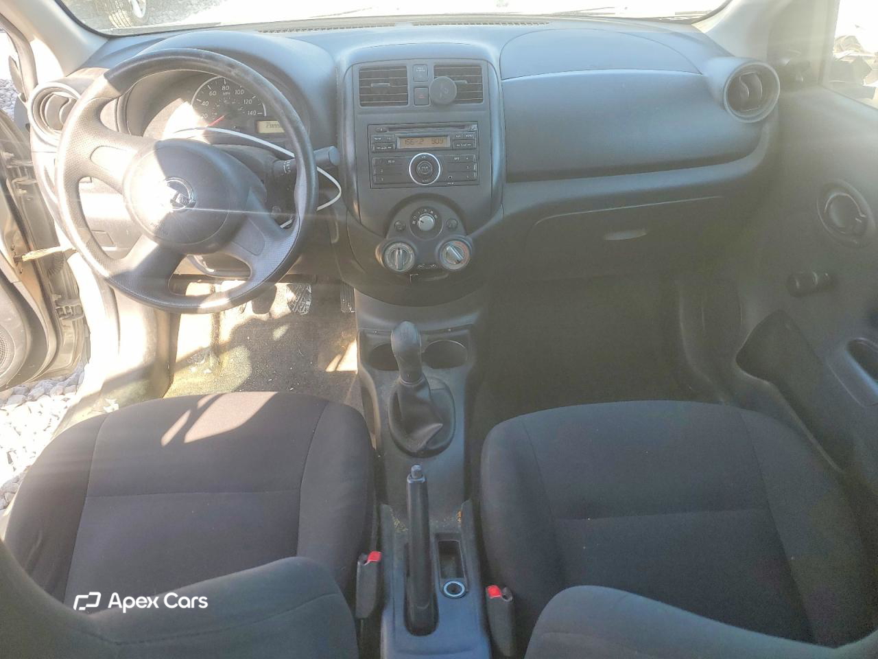 Nissan Versa 2012