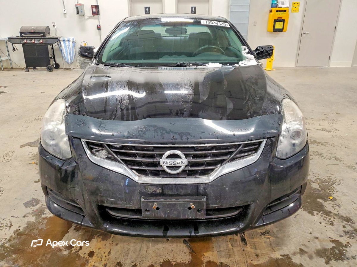 Nissan Altima 2012