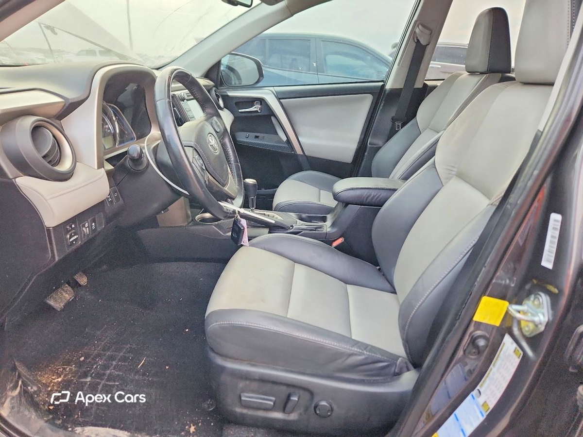 Toyota RAV 4 2015