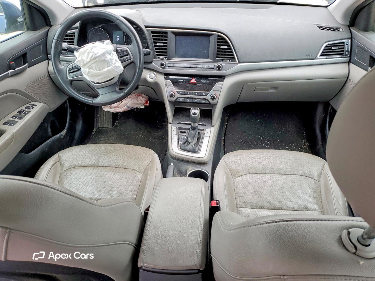 Hyundai Elantra 2017