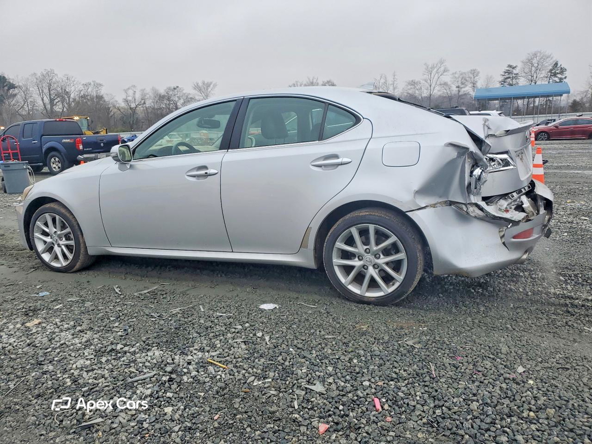 Lexus IS 2013