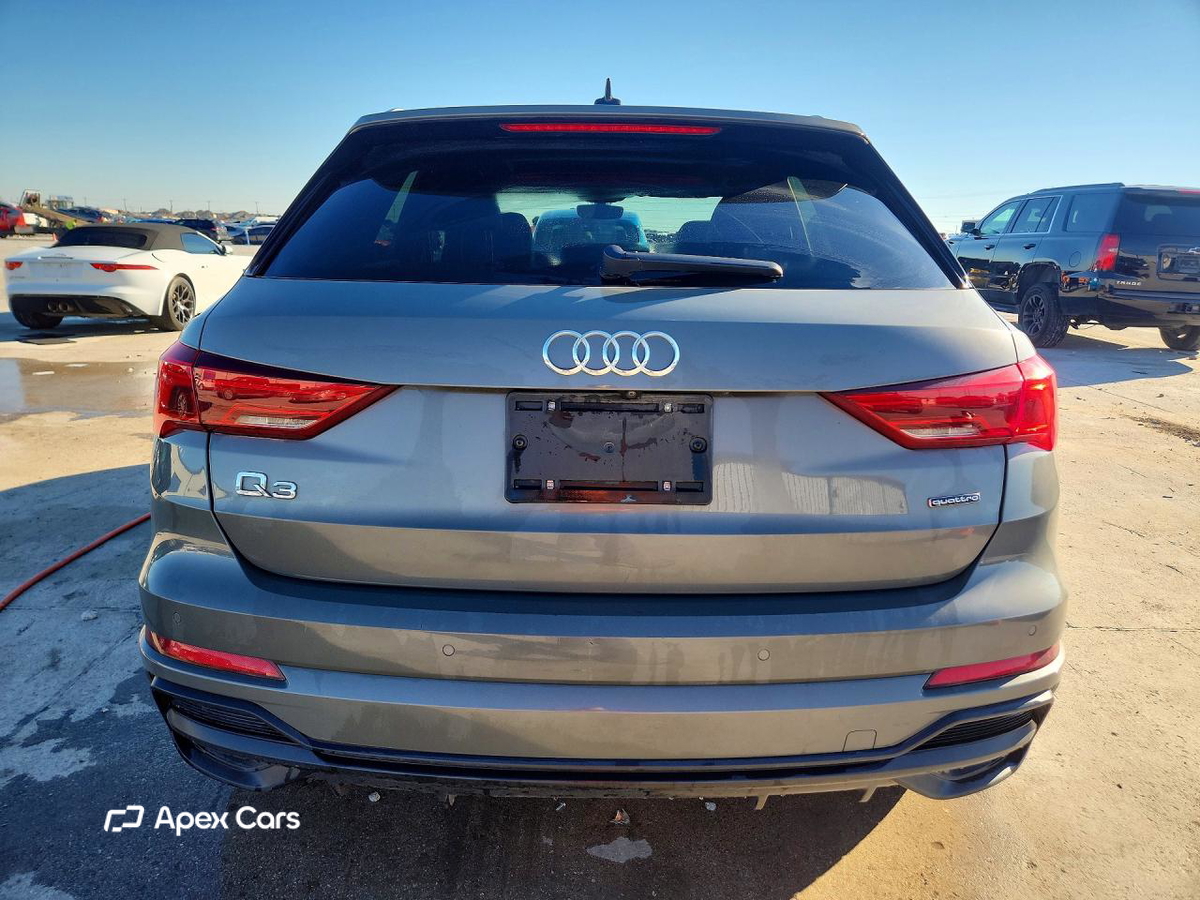 Audi Q3 2021