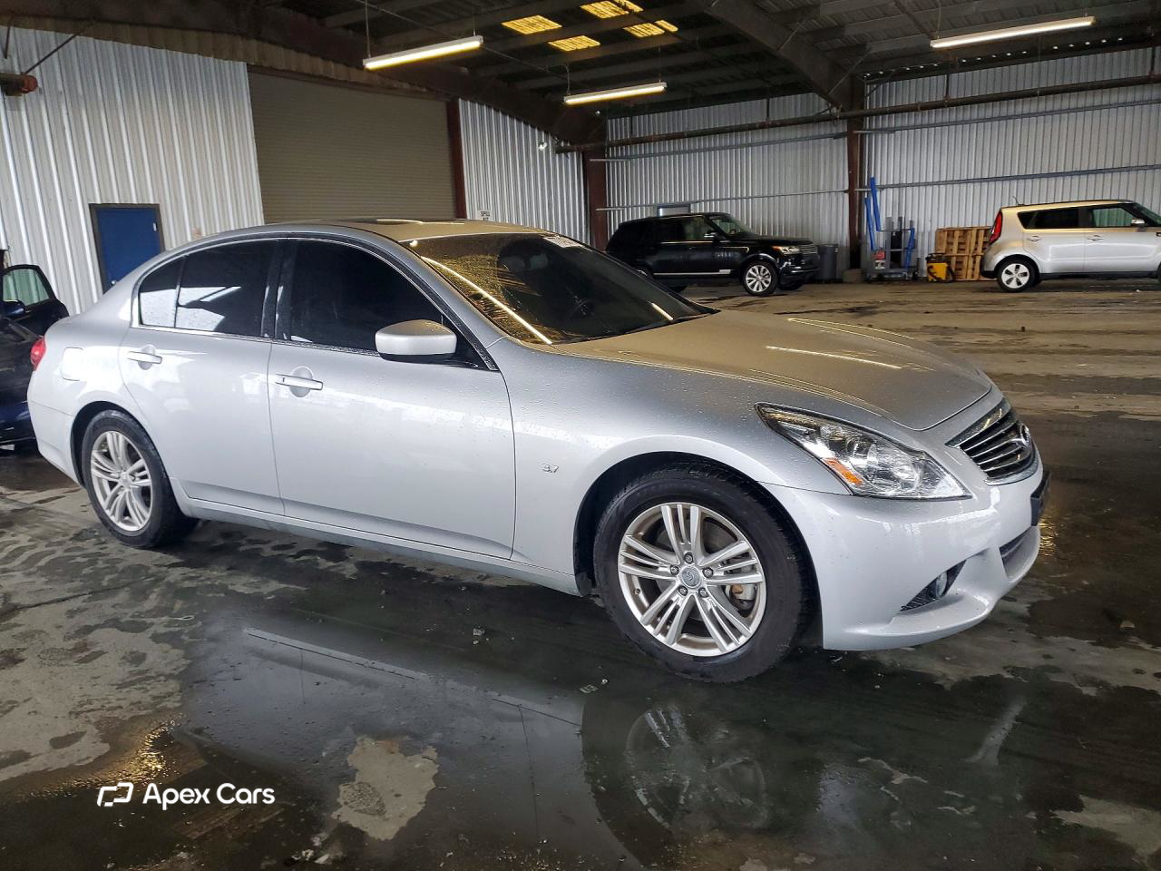 Infiniti Q40 2015