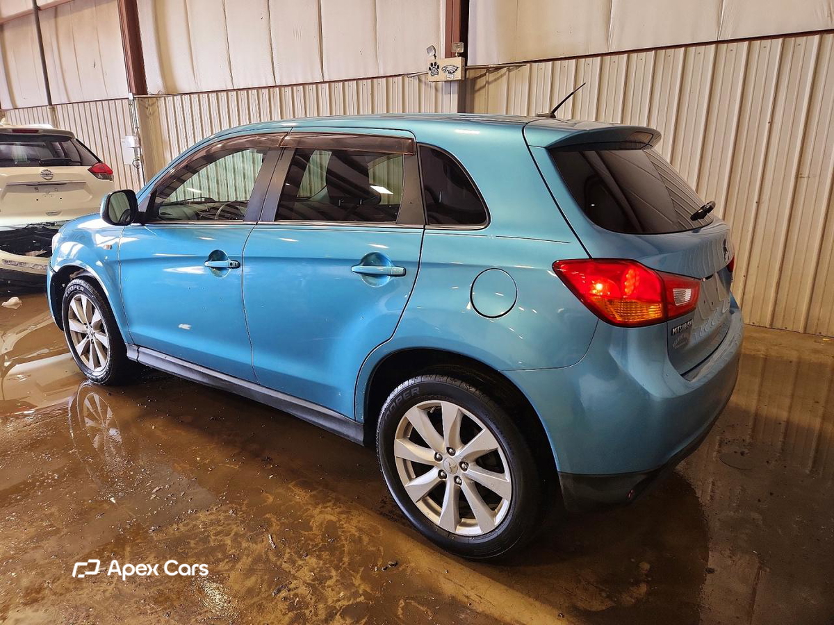 Mitsubishi Outlander 2014