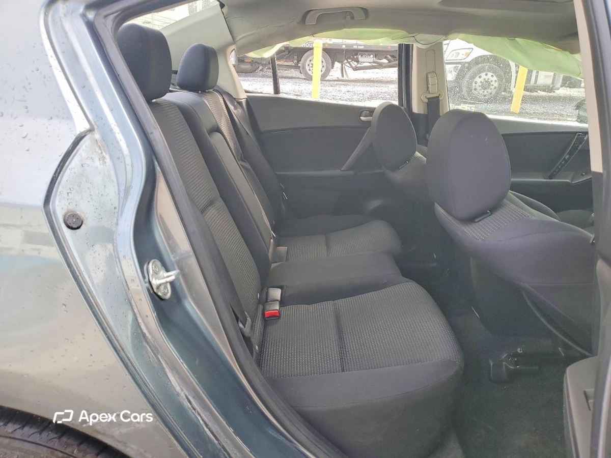 Mazda 3 2012