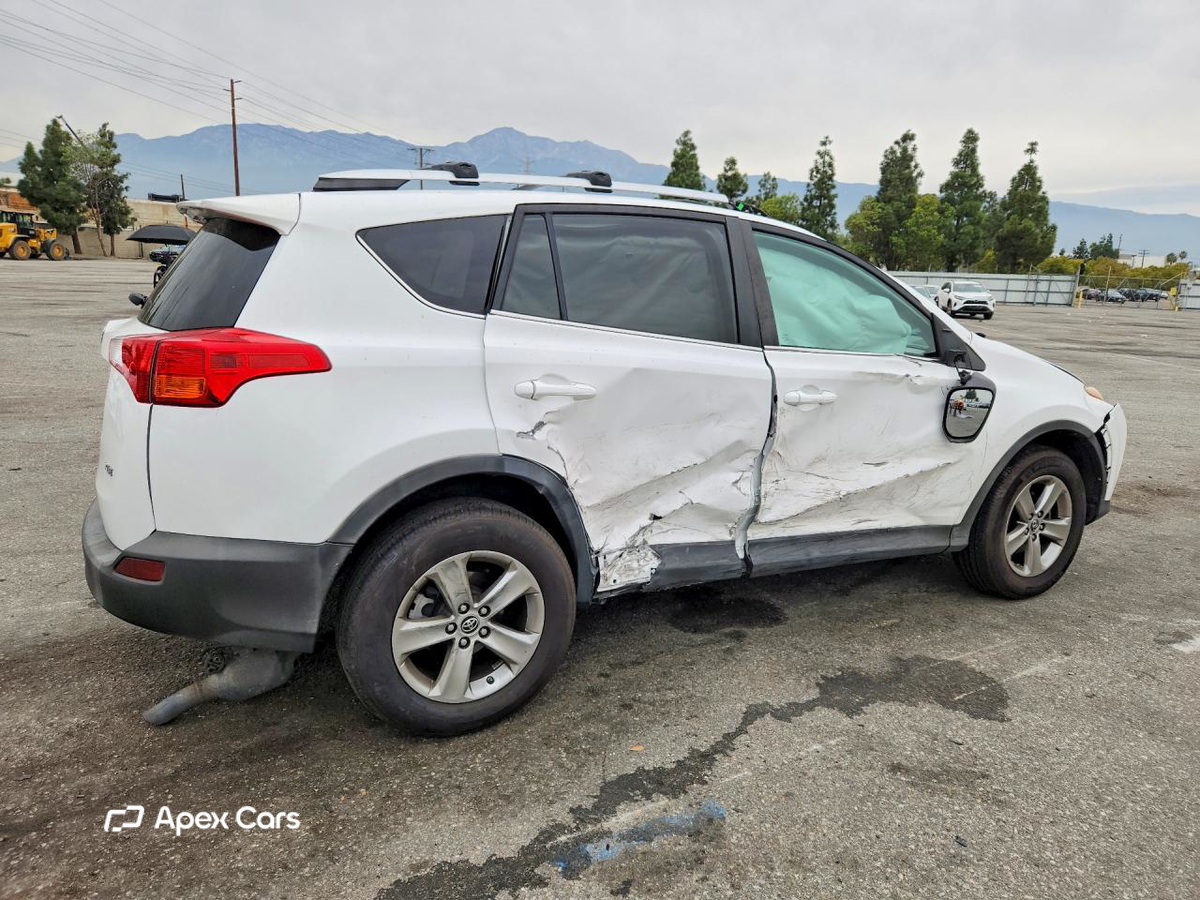 Toyota RAV 4 2015