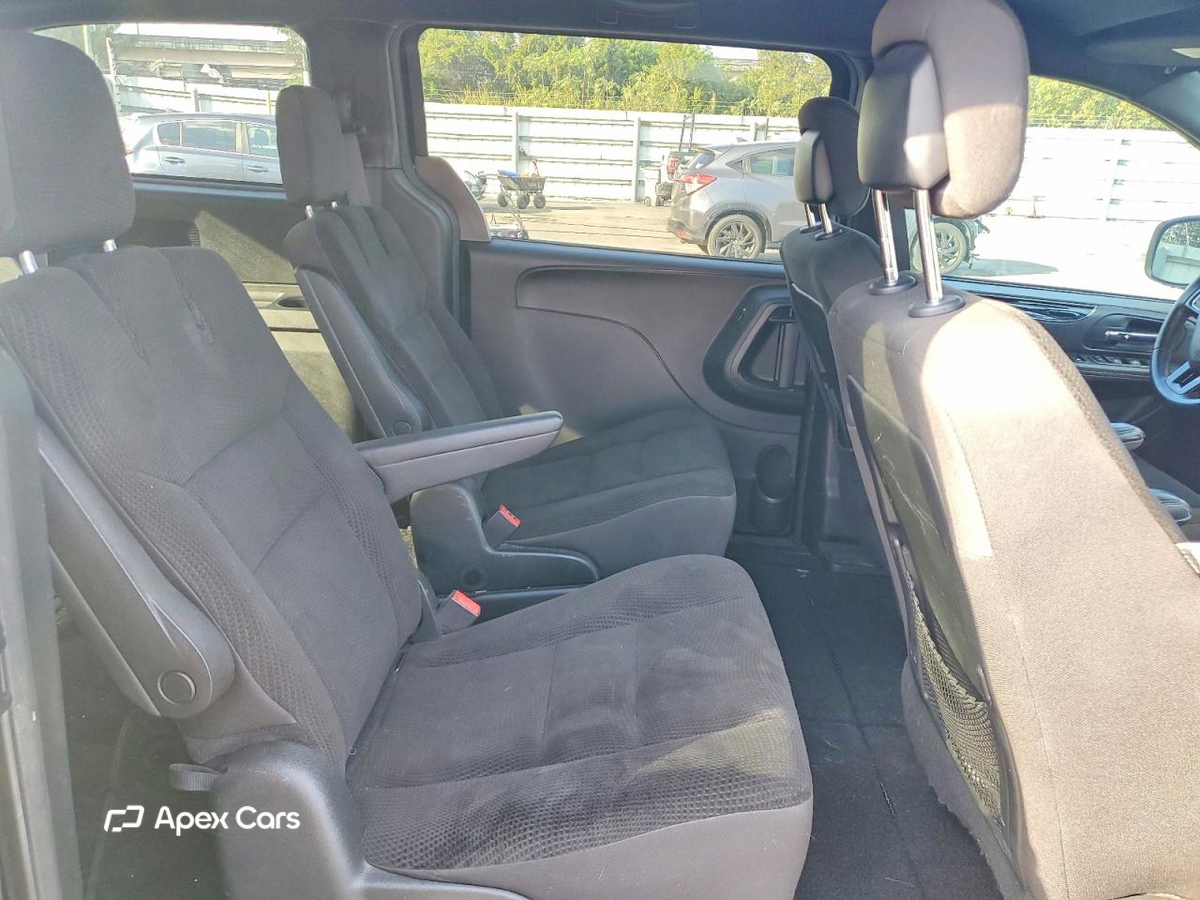 Dodge Caravan 2017