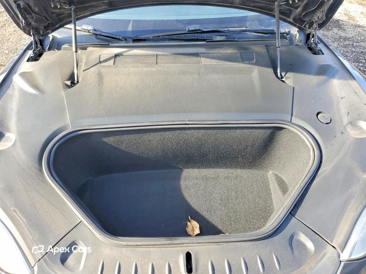 Tesla Model S 2021