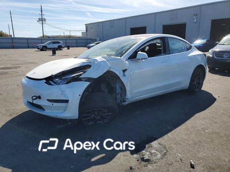 Tesla Model 3 2018 - Image 1 of 14