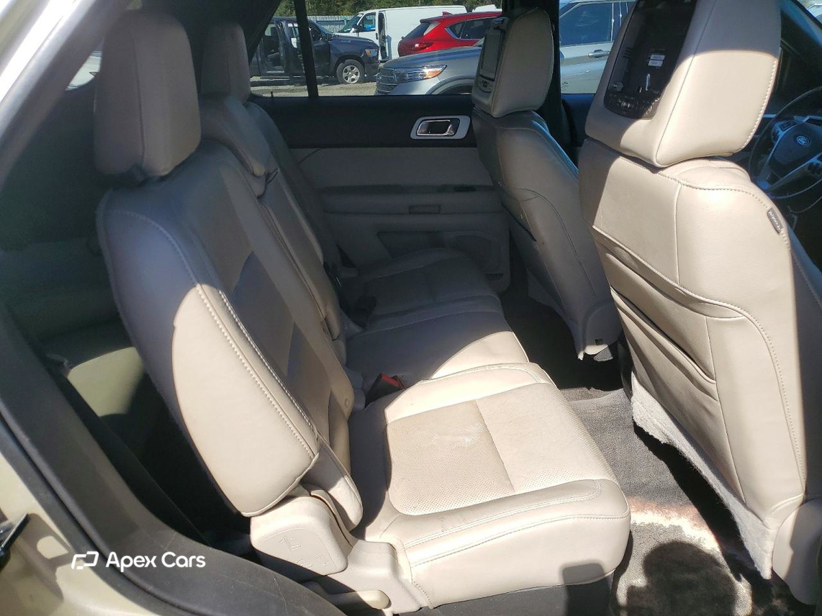 Ford Explorer 2011