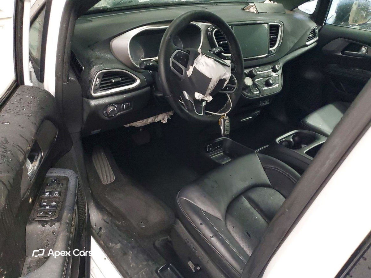 Chrysler Voyager 2025