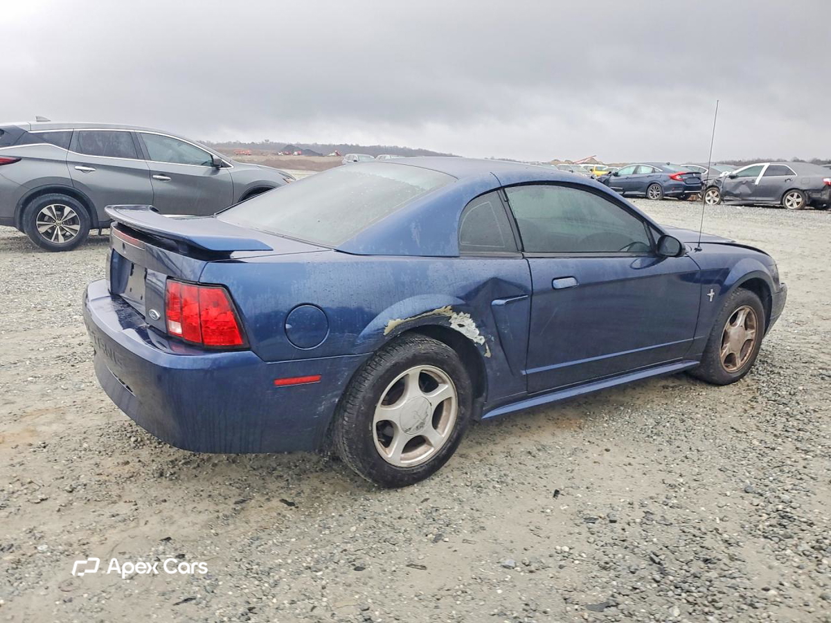 Ford Mustang 2003