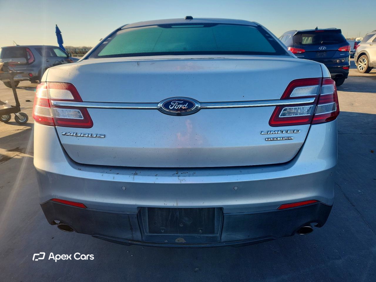 Ford Taurus 2013