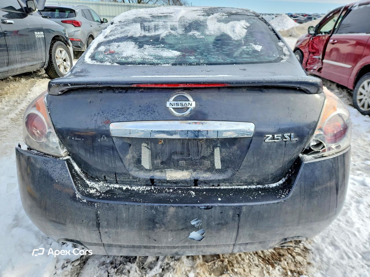 Nissan Altima 2012