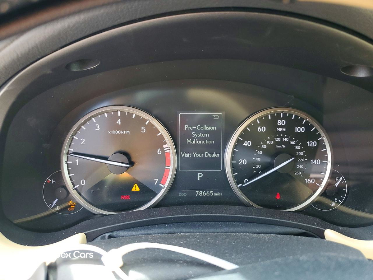 Lexus NX 2021