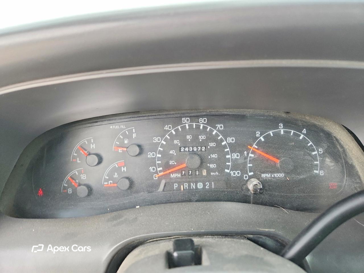 Ford Excursion 2000