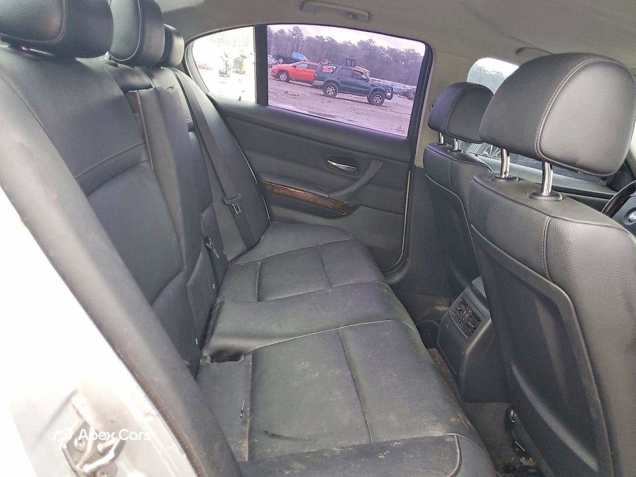 BMW Series 3 2011