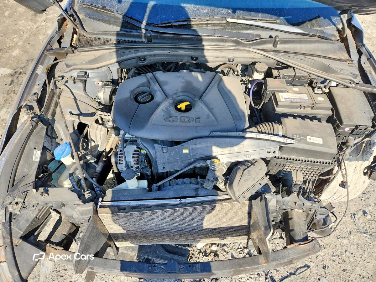 Hyundai Elantra 2019