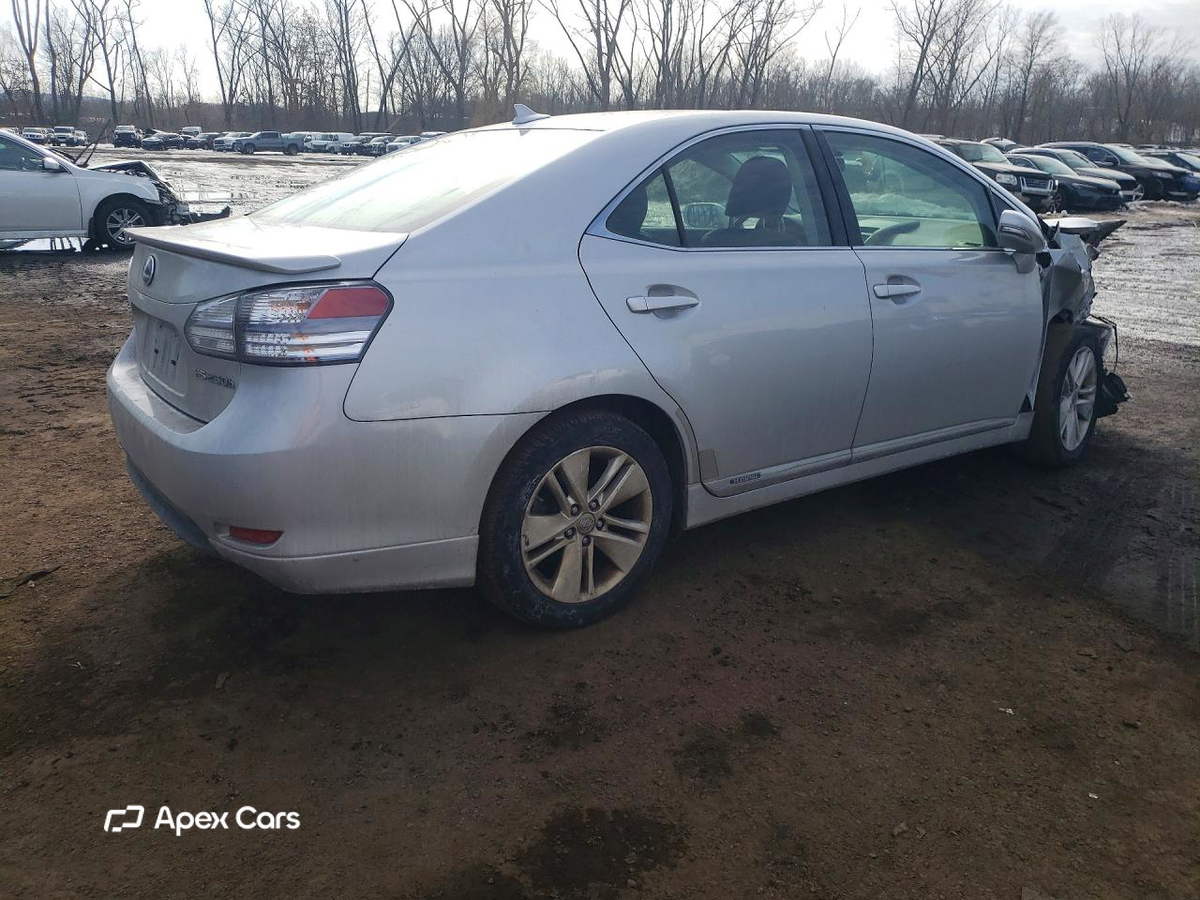 Lexus HS 2011