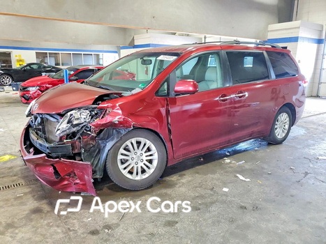 Toyota Sienna 2011 - Image 1 of 13
