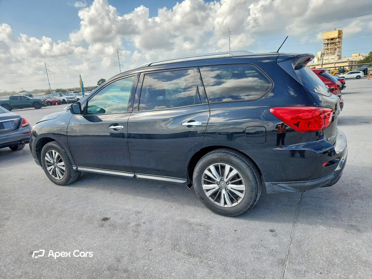 Nissan Pathfinder 2018
