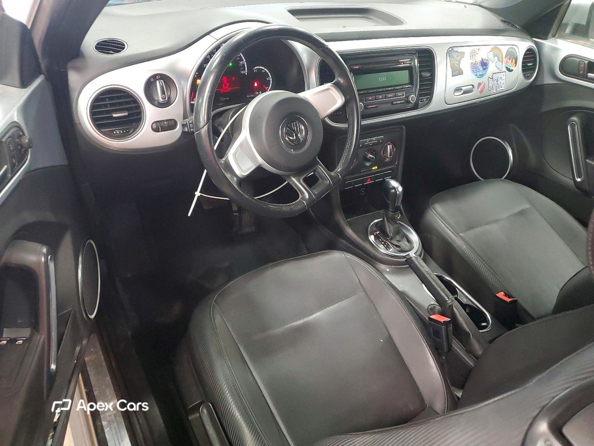 Volkswagen Beetle 2013
