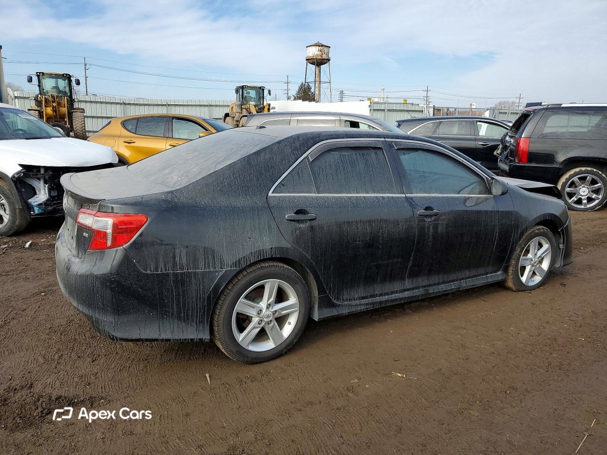 Toyota Camry 2012