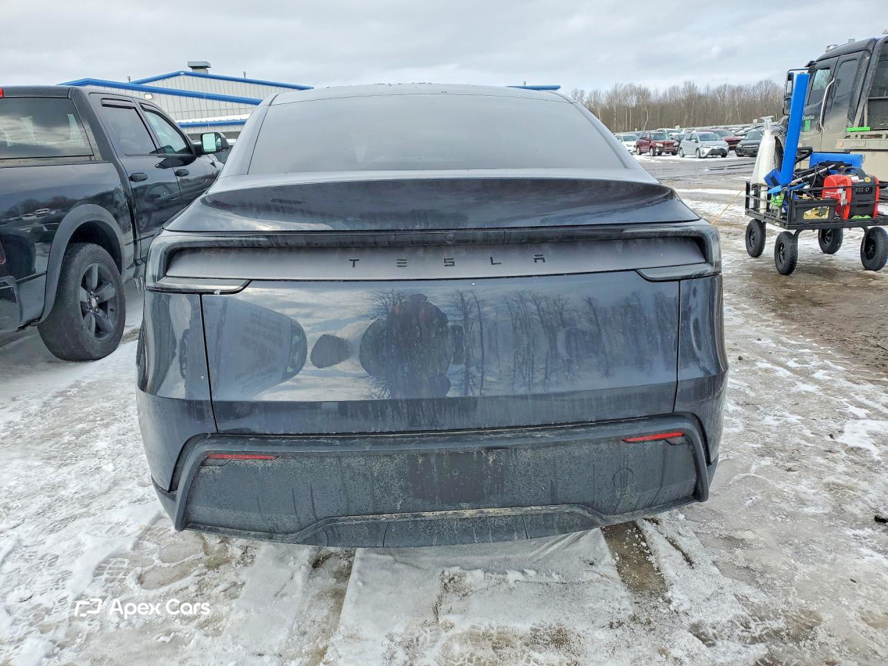 Tesla Model Y 2026