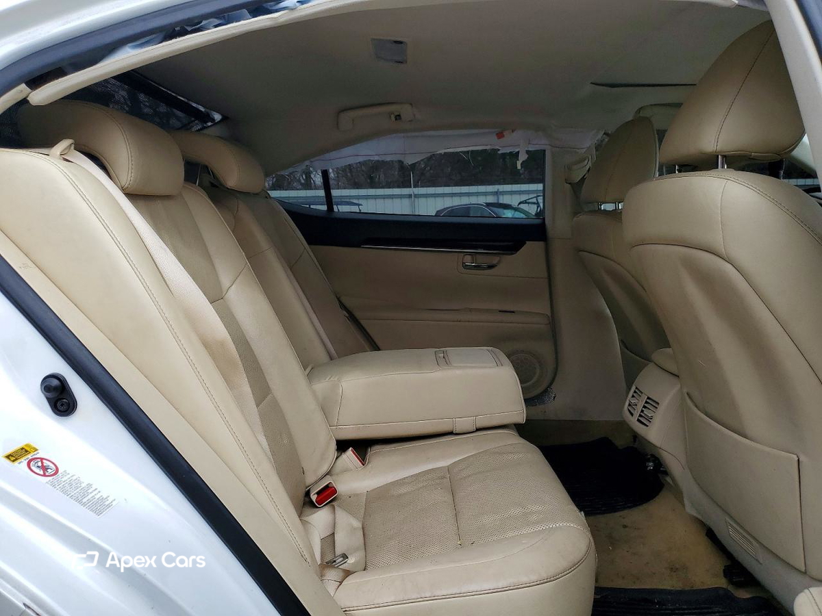 Lexus ES 2015