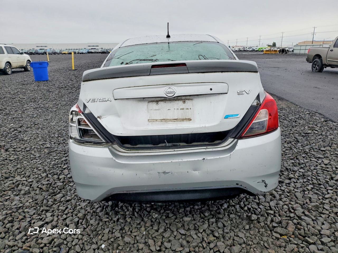 Nissan Versa 2016