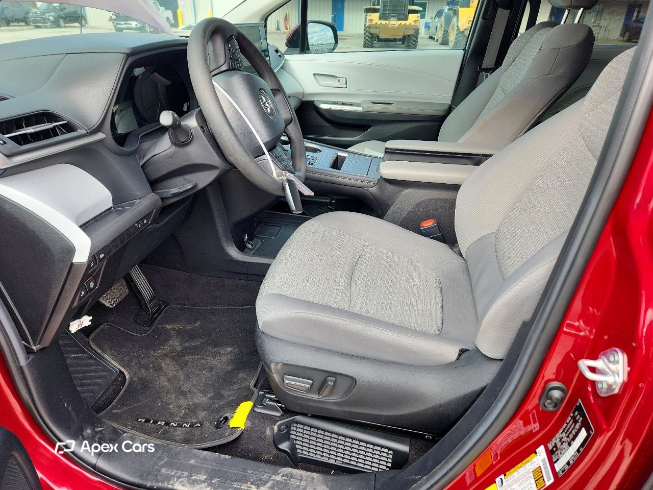 Toyota Sienna 2025
