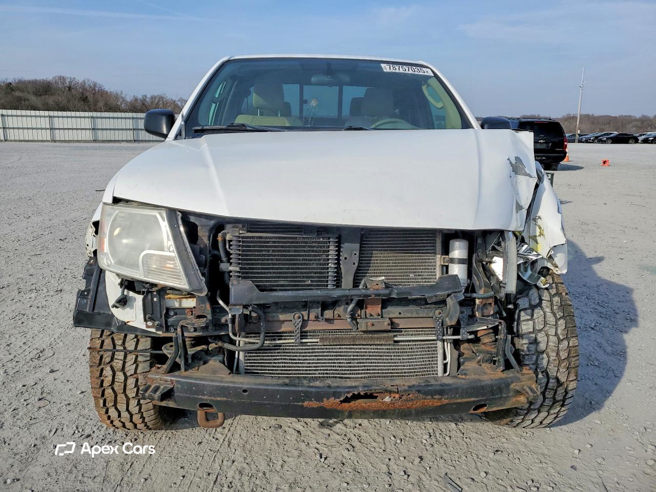 Nissan Navara (Frontier) 2011